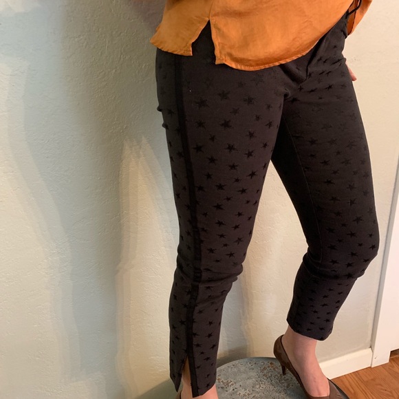 Black Gap Capri Trouser - Picture 3 of 4